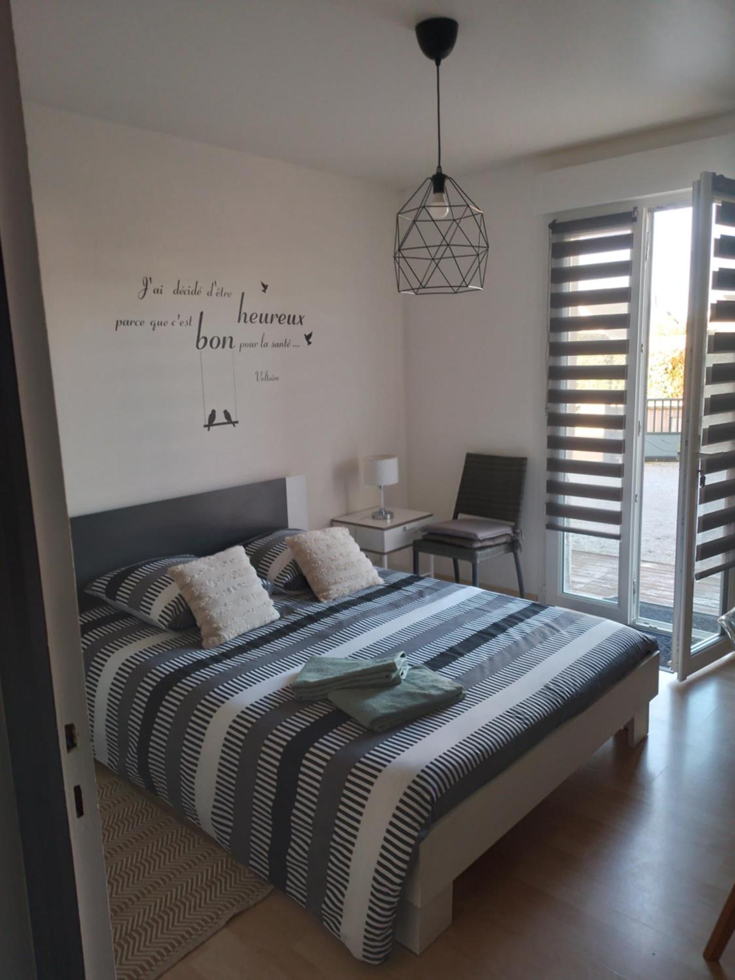 Chambre Agreable Au Calme Saint-Hilaire-Petitville Екстериор снимка